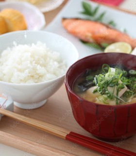 好きな食べ物は何ですか？ グループのロゴ